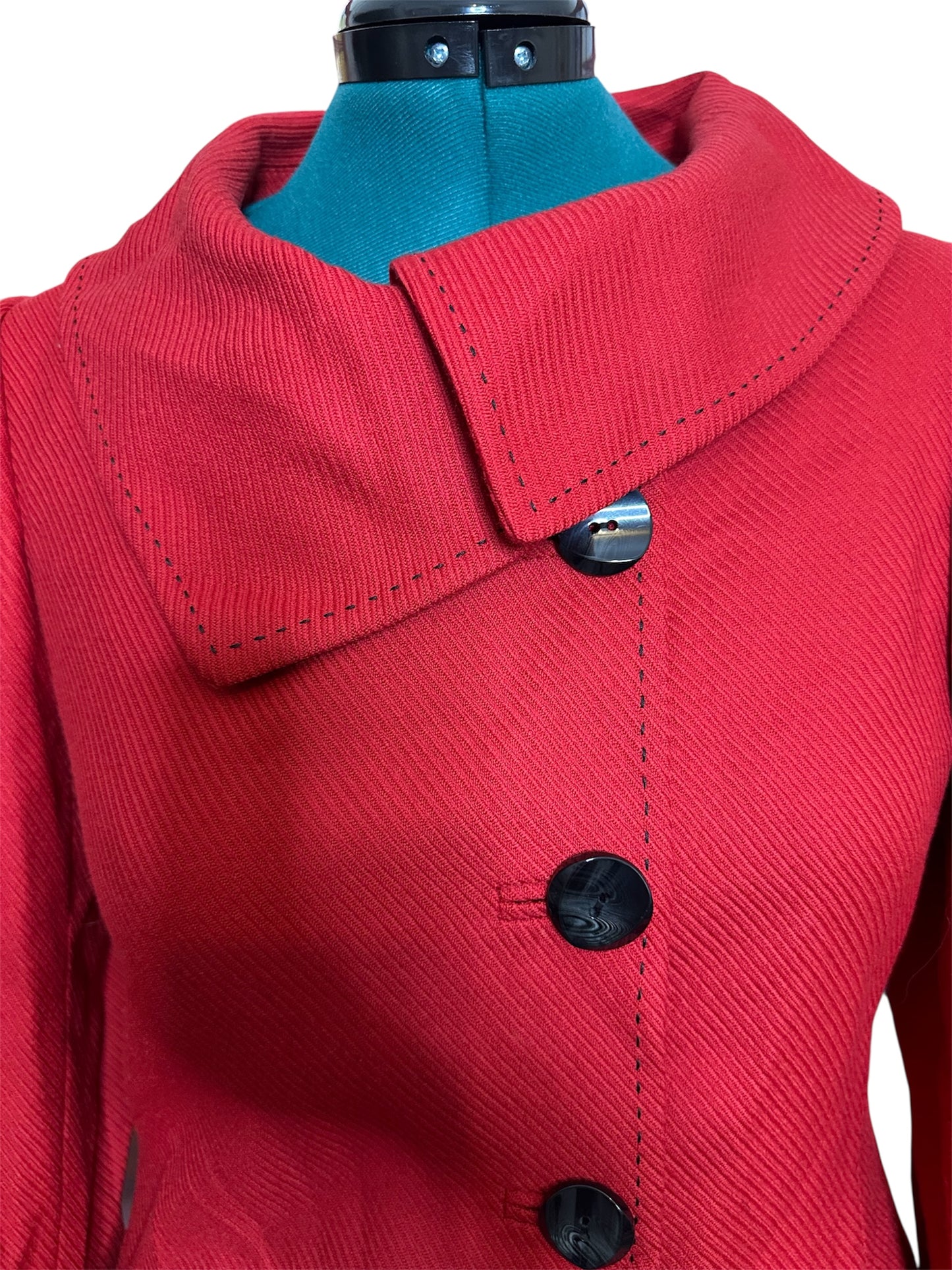 Tahari Scarlet red blazer with button up collar size 6
