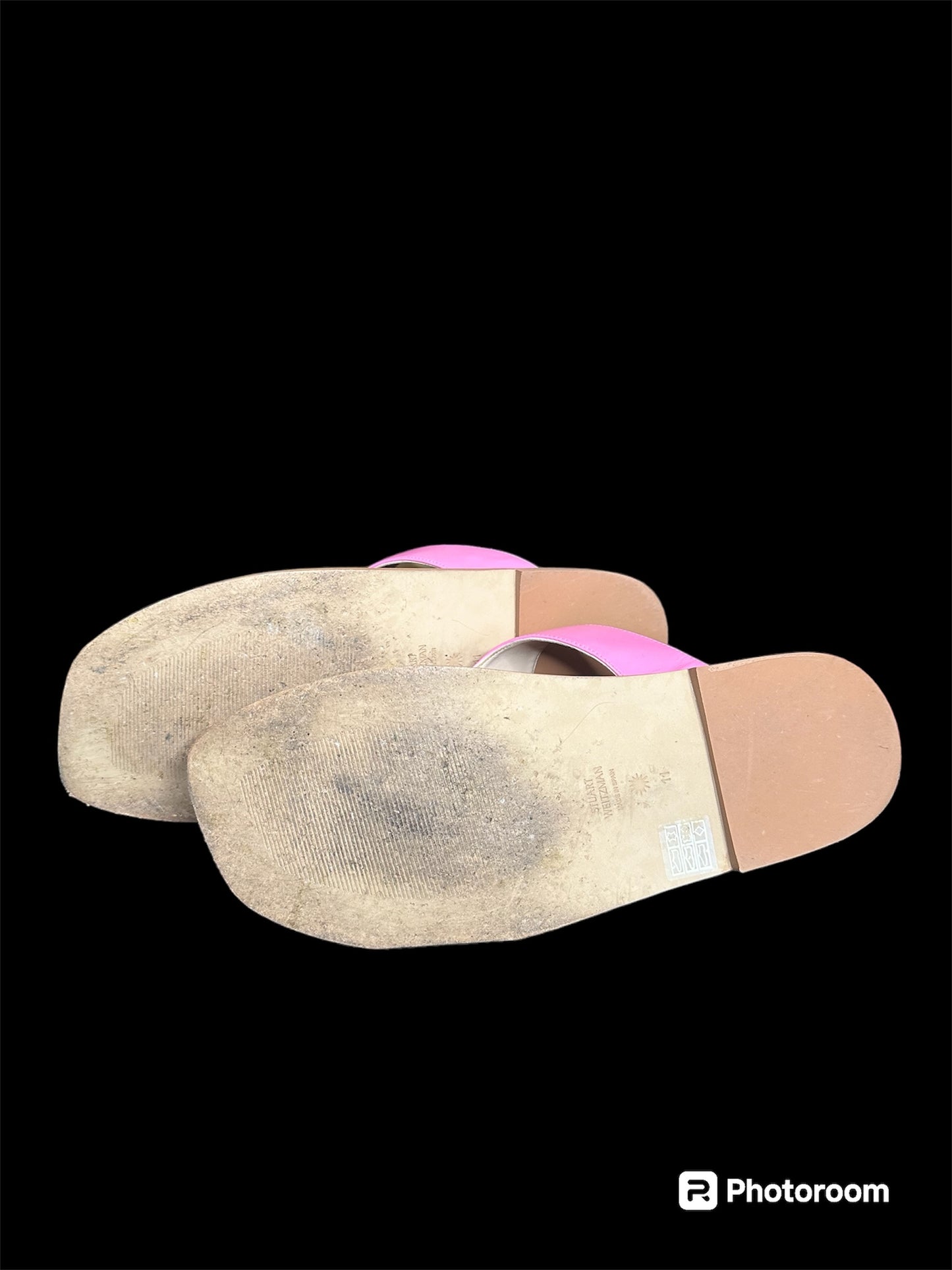 Preloved Authentic Stuart Weitzman Pink Pearl Thong Sandal with Box and dustbag sz 11