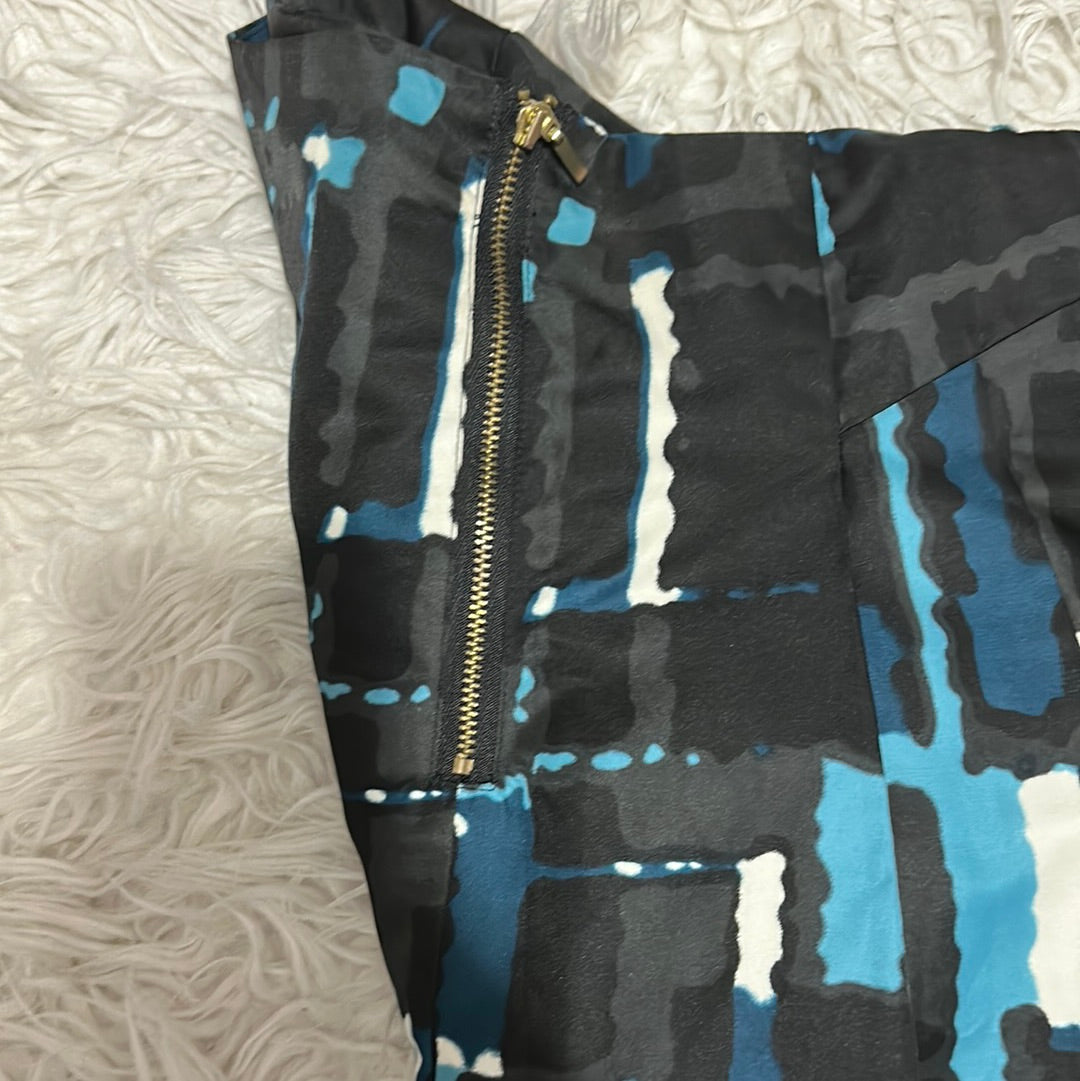 82Express Design Studio Skirt Sz 2