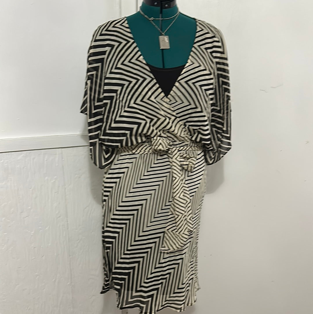 Signature by Robbie Bee Sz 12 w/brown slip