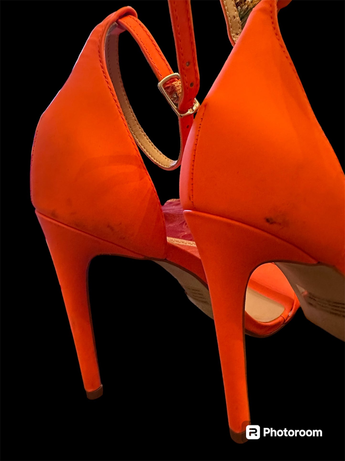 Steve Madden orange Sandal sz 8.5M