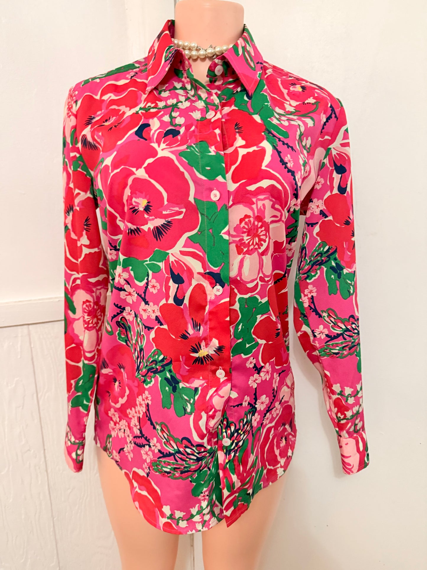 Lilly Pulitzer Pink & green blouse Sz S