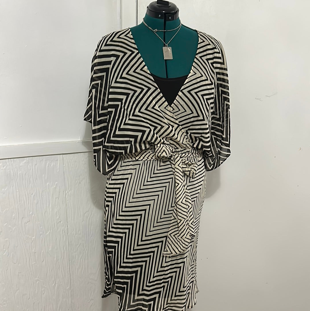 Signature by Robbie Bee Sz 12 w/brown slip