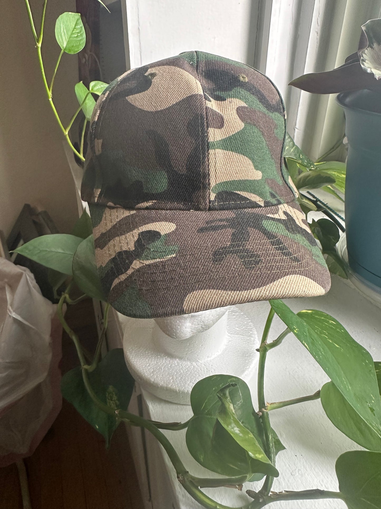 288-New Camouflage Cap with adjustable Velcro strap
