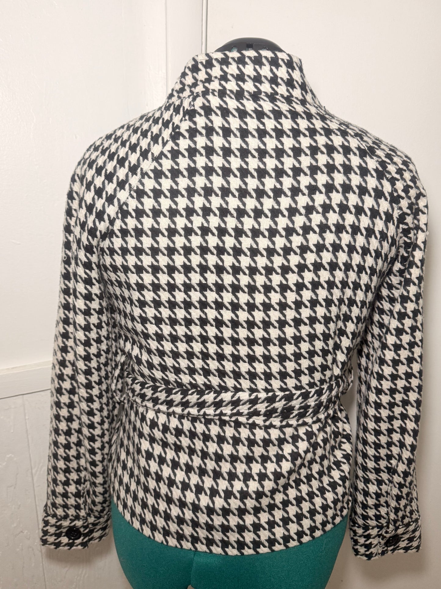 Forever 21 houndstooth jacket Sz M