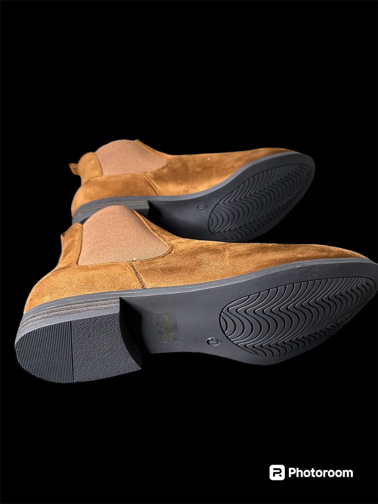 NWB VJH Cognac Faux suede Booties sz 11