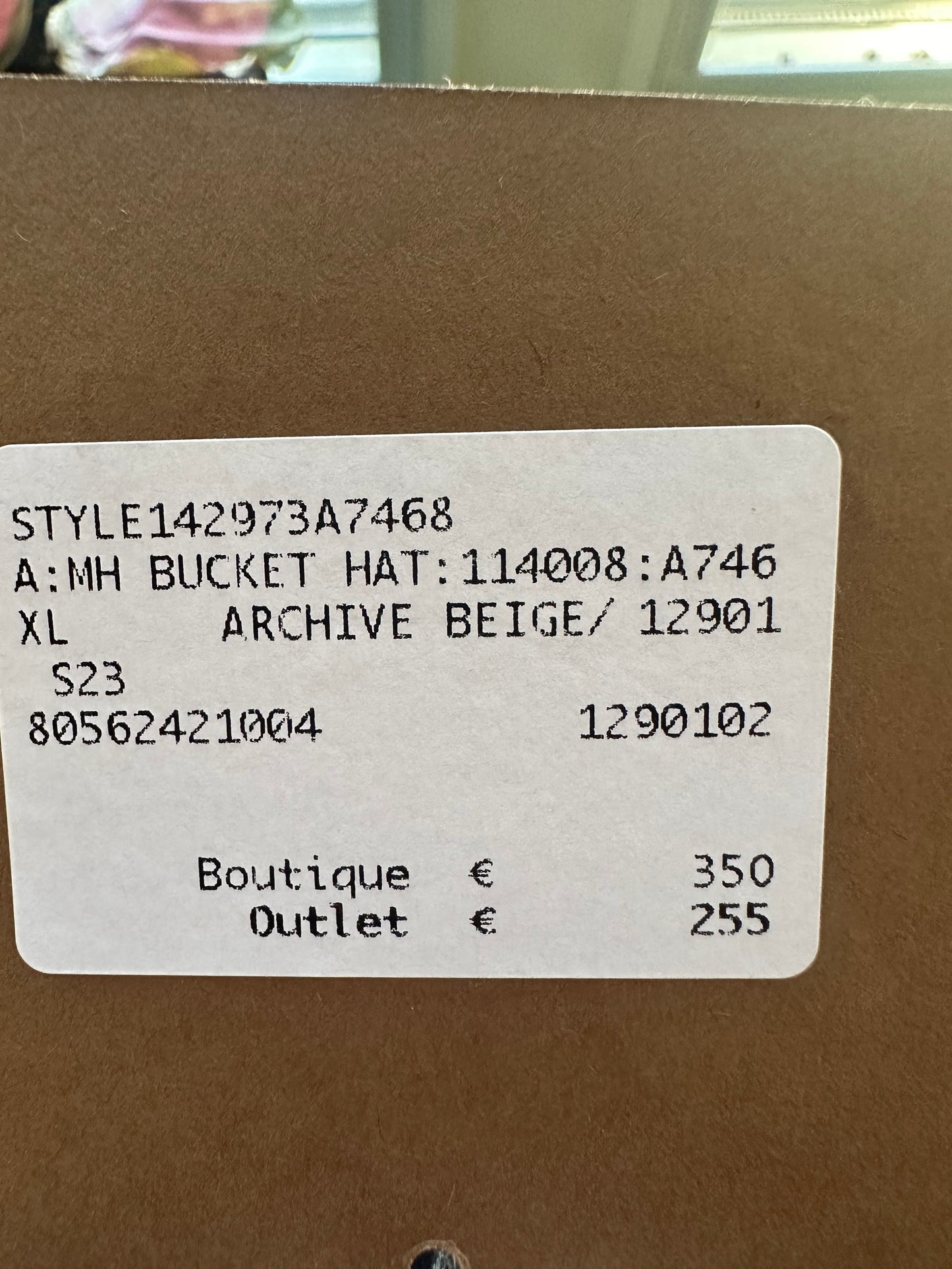 Authentic Burberry Reversible bucket hats sz XL