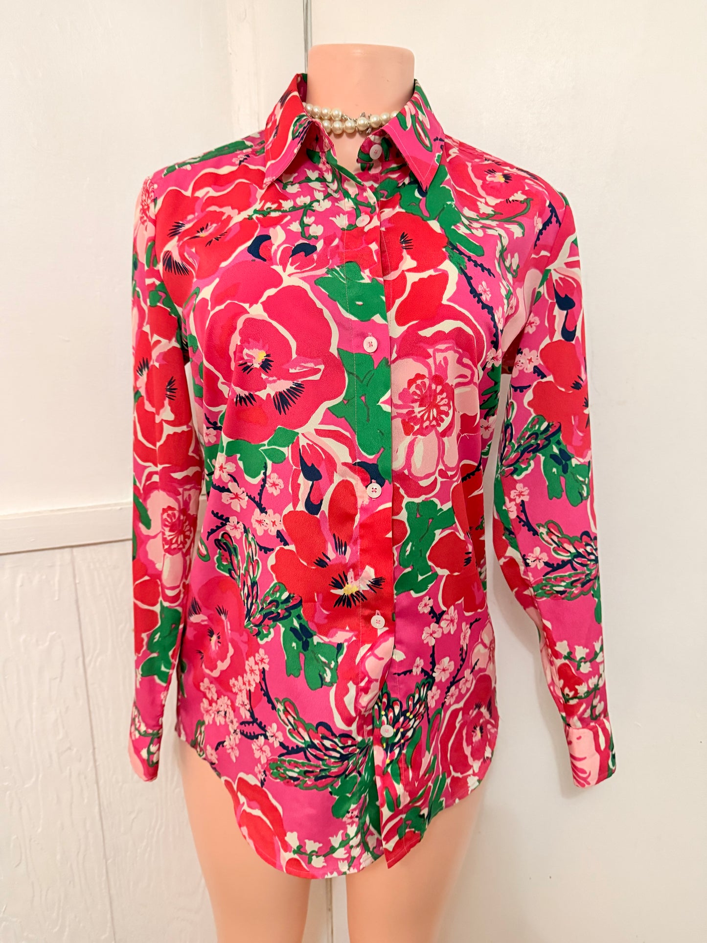 Lilly Pulitzer Pink & green blouse Sz S