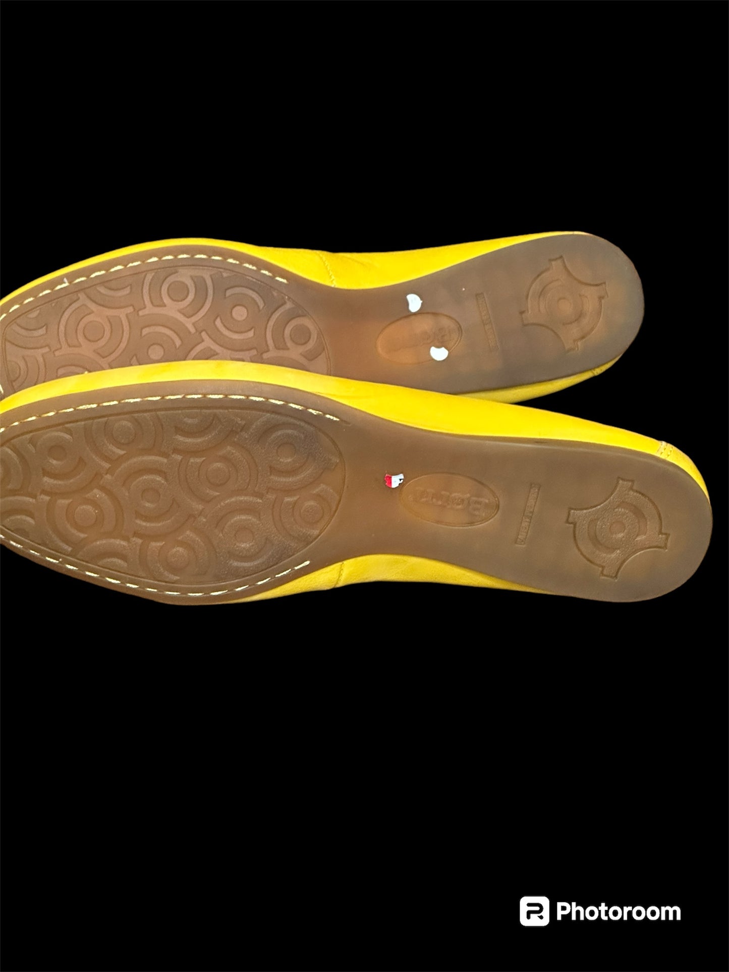BORN Yellow leather ballet flat sz 11