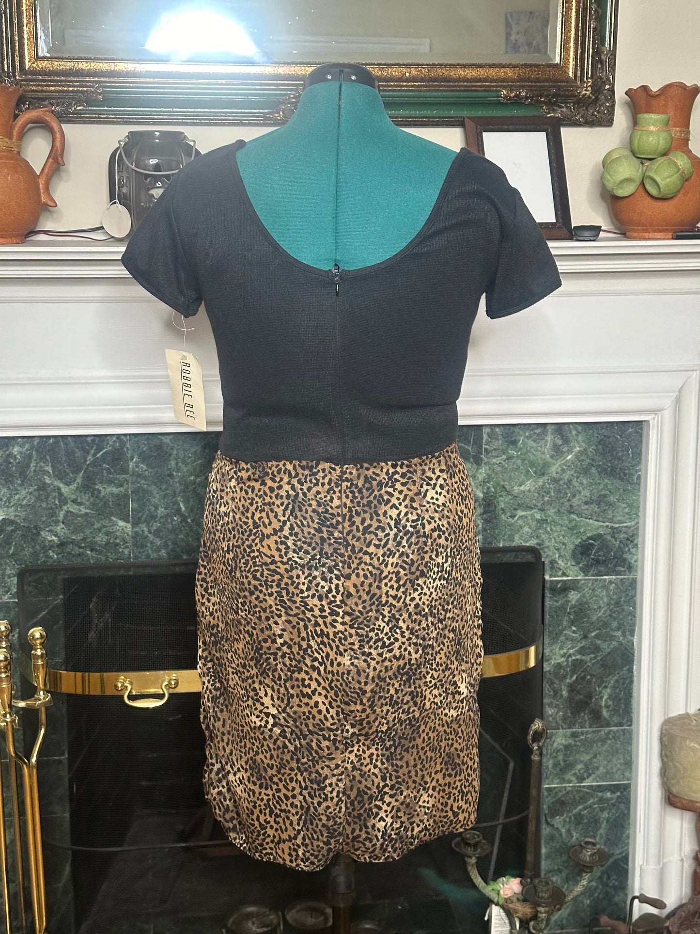 NWT Robbie Lee animal print faux wrap dress sz 12