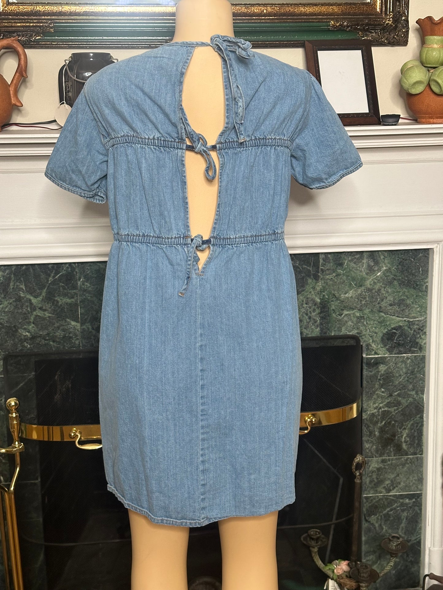 Preloved ASOS tie back denim dress sz 4