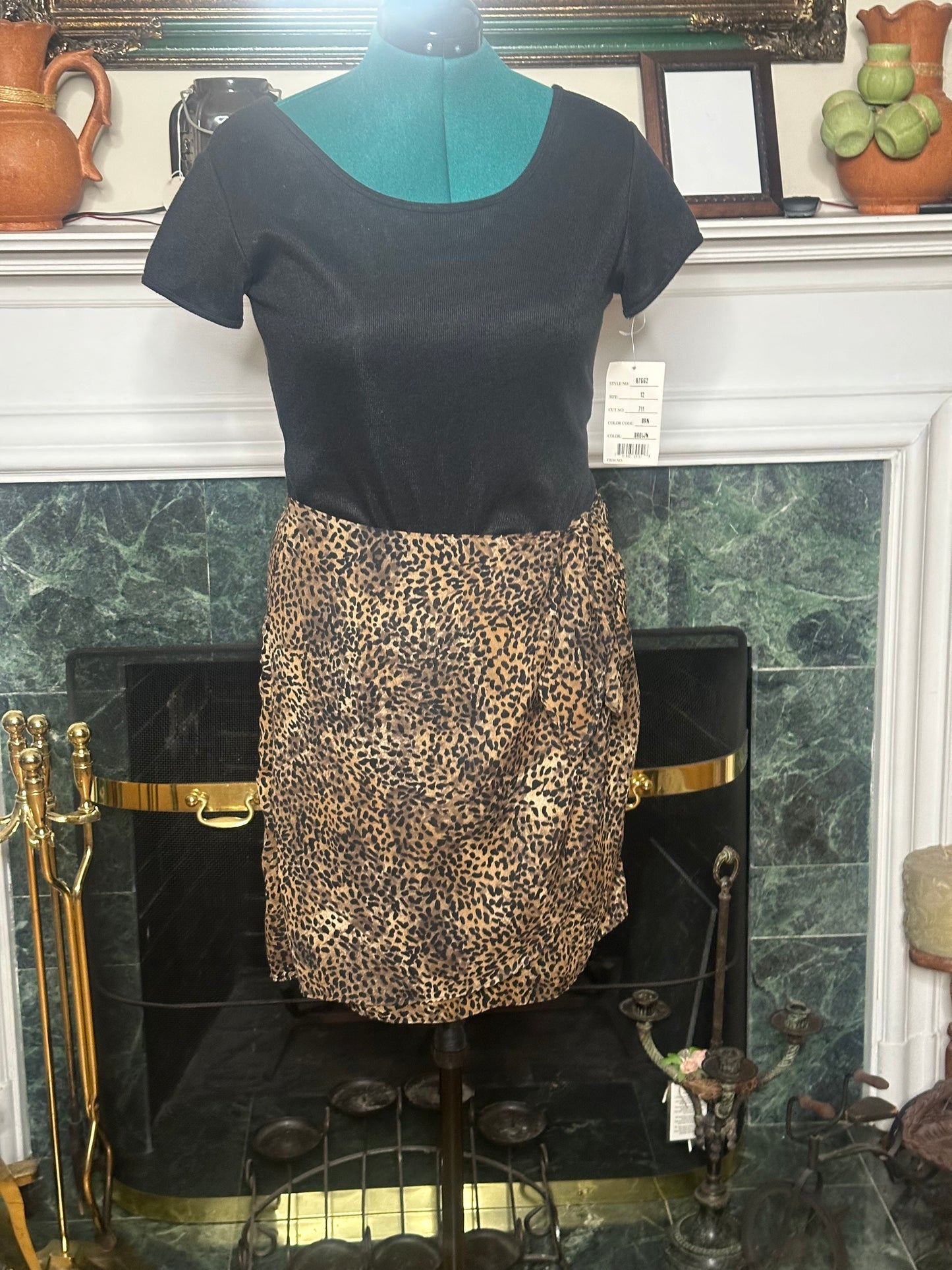 NWT Robbie Lee animal print faux wrap dress sz 12