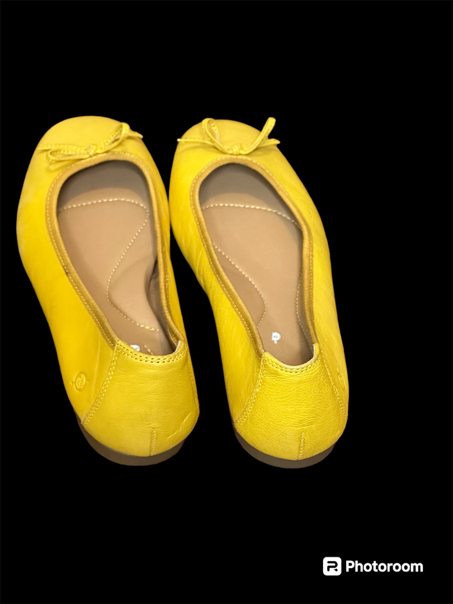 BORN Yellow leather ballet flat sz 11