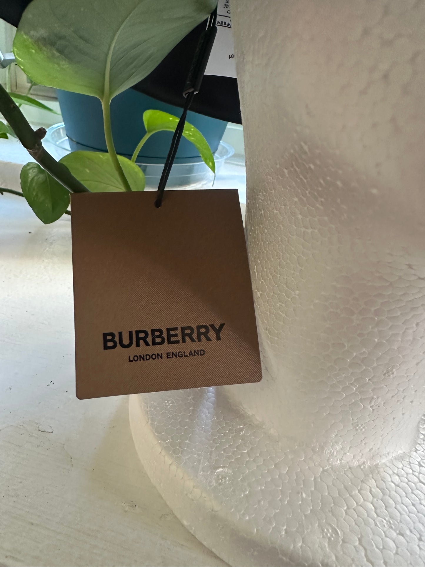 Authentic Burberry Reversible bucket hats sz XL