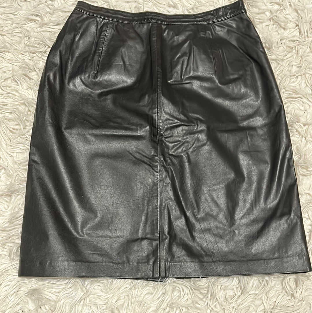 7.17 C.J Todd black leather Sz 12