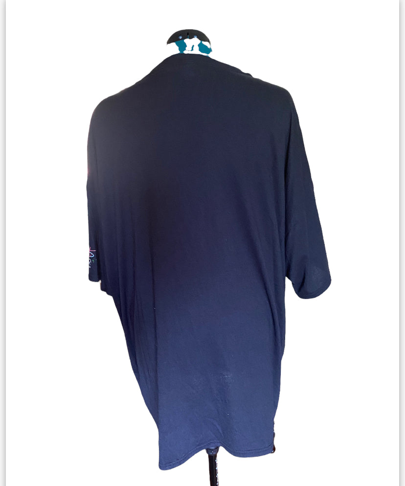 Distinct And Classy Black Crew Neck  T