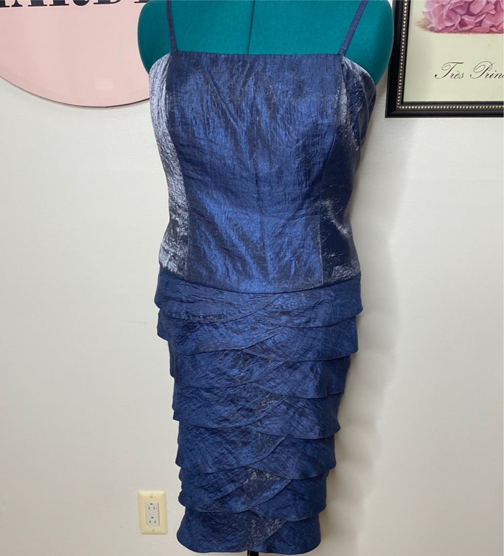PERIWINKLE BLUE IRIDESCENT EVENING/COCKTAIL DRESS SZ 16W