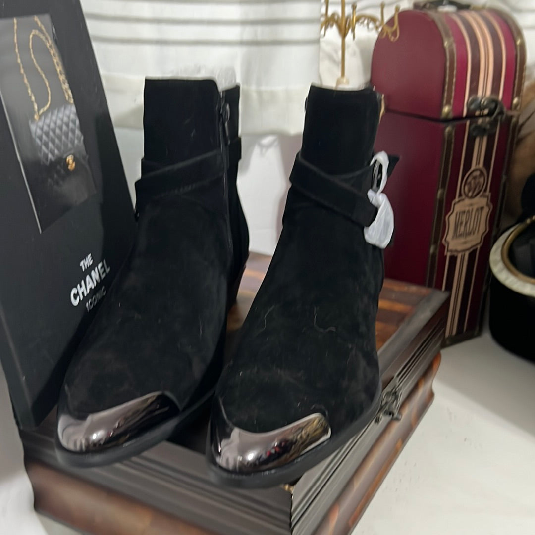 8.30 Men Suede boots Blk Sz 11