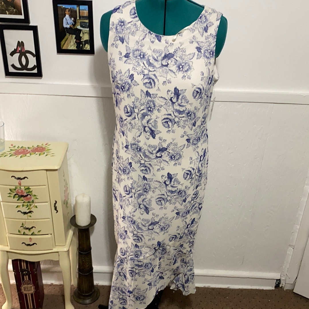 Glamour Blue & White Sz 8