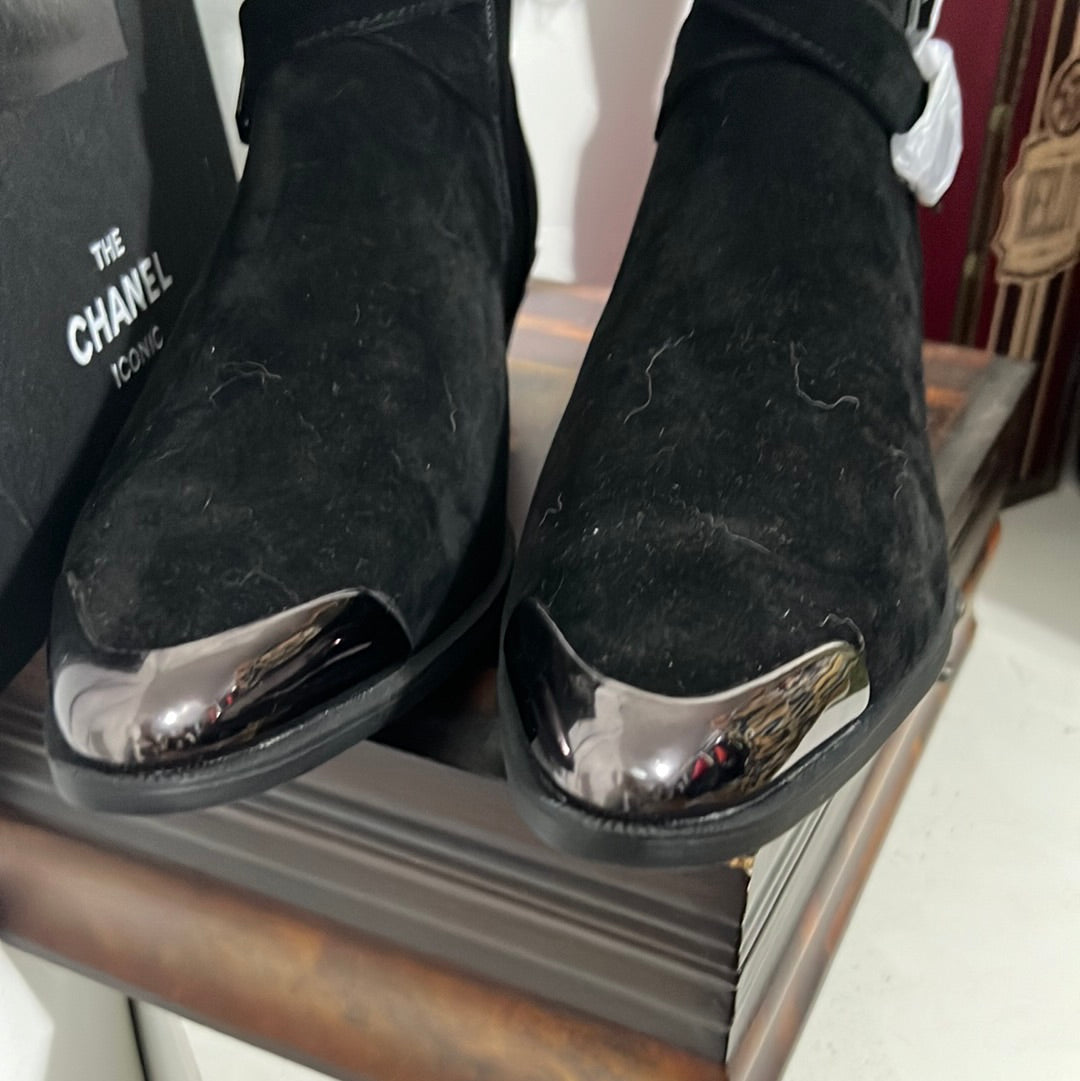 8.30 Men Suede boots Blk Sz 11