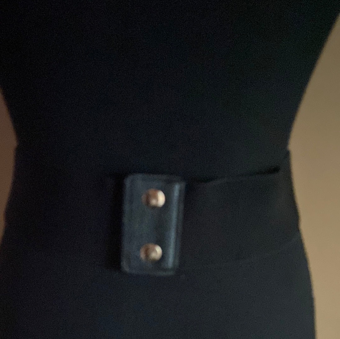 020922 Elastic Back closure belt Sz/M w/Gold hardware