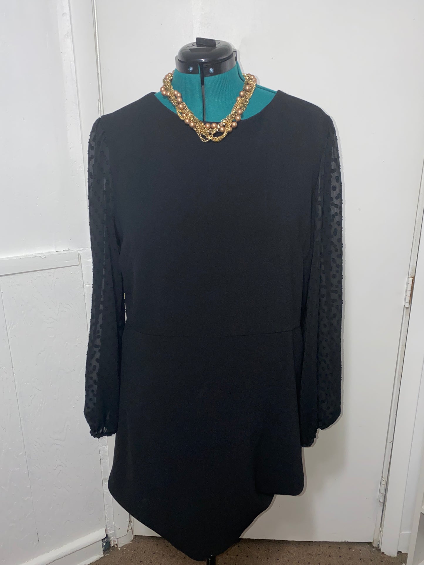 040822 Ann Taylor Long Sleeve Blk Dress Sz 18