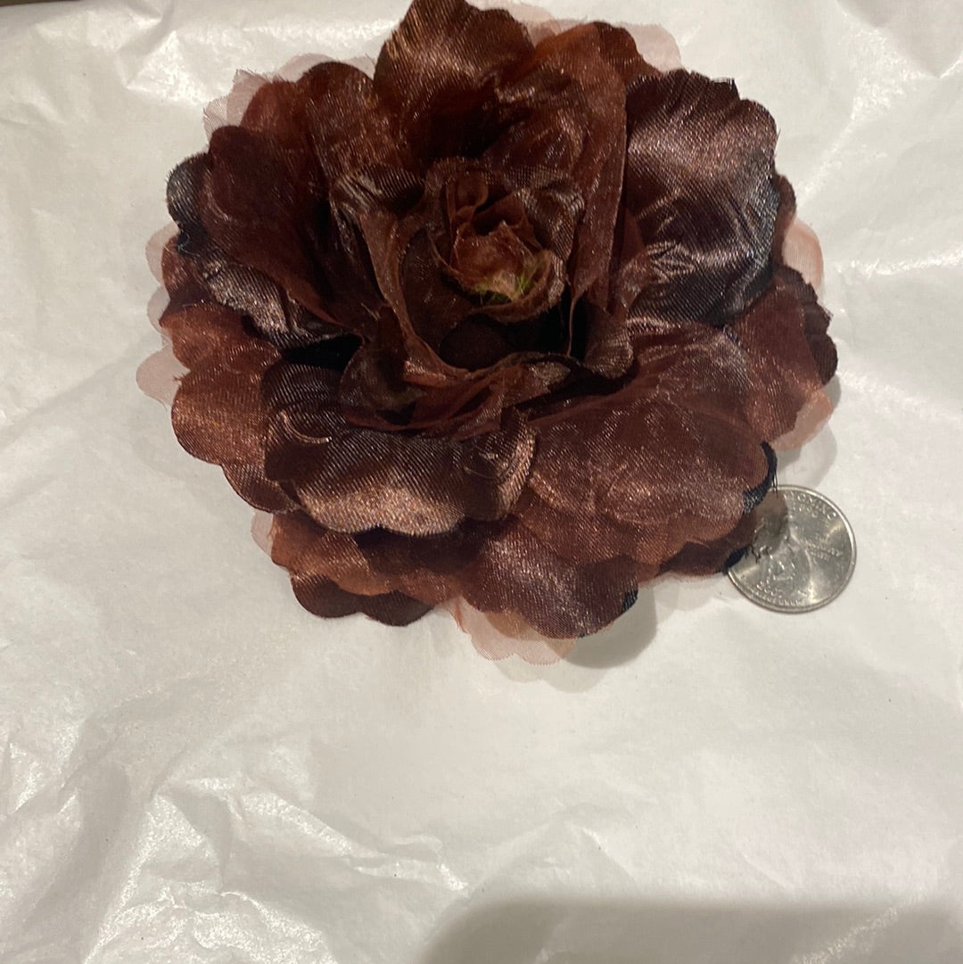 S730 Brown Large flower brooch