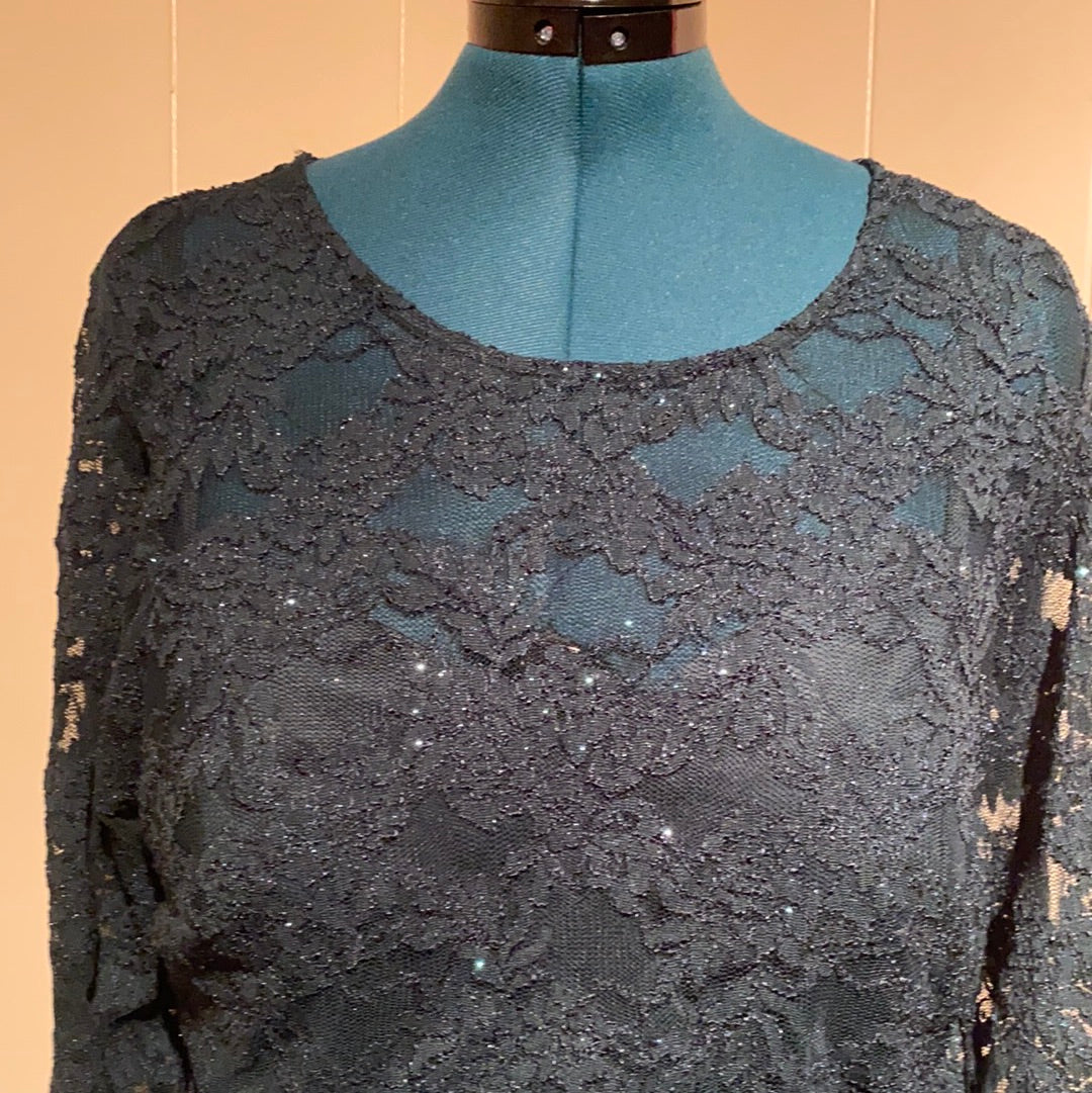 030622 NWT CITY STUDIO GREEN SPARKLE LACE TOP SZ 20W