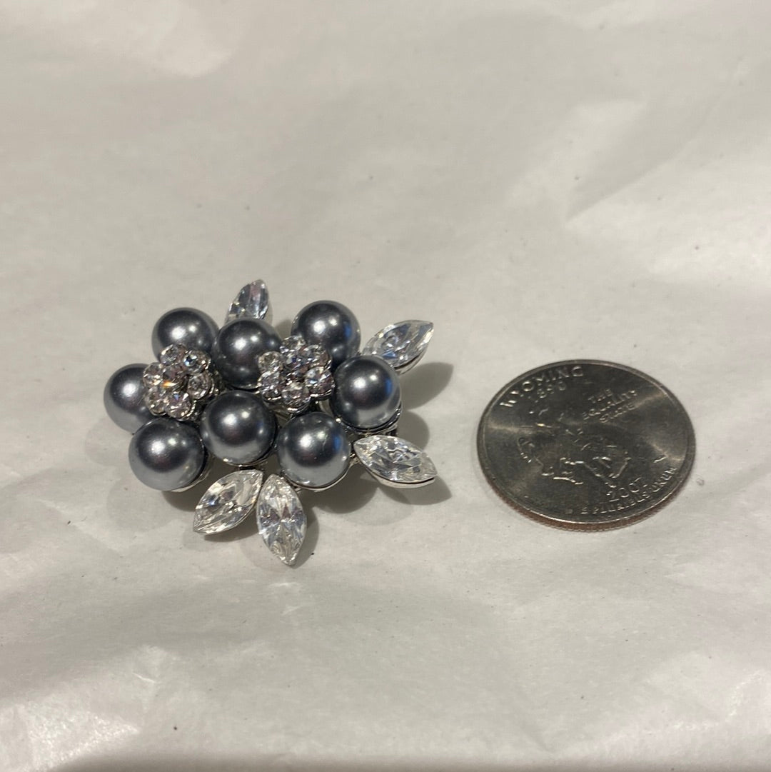 S730 PEWTER BALLS BROOCH