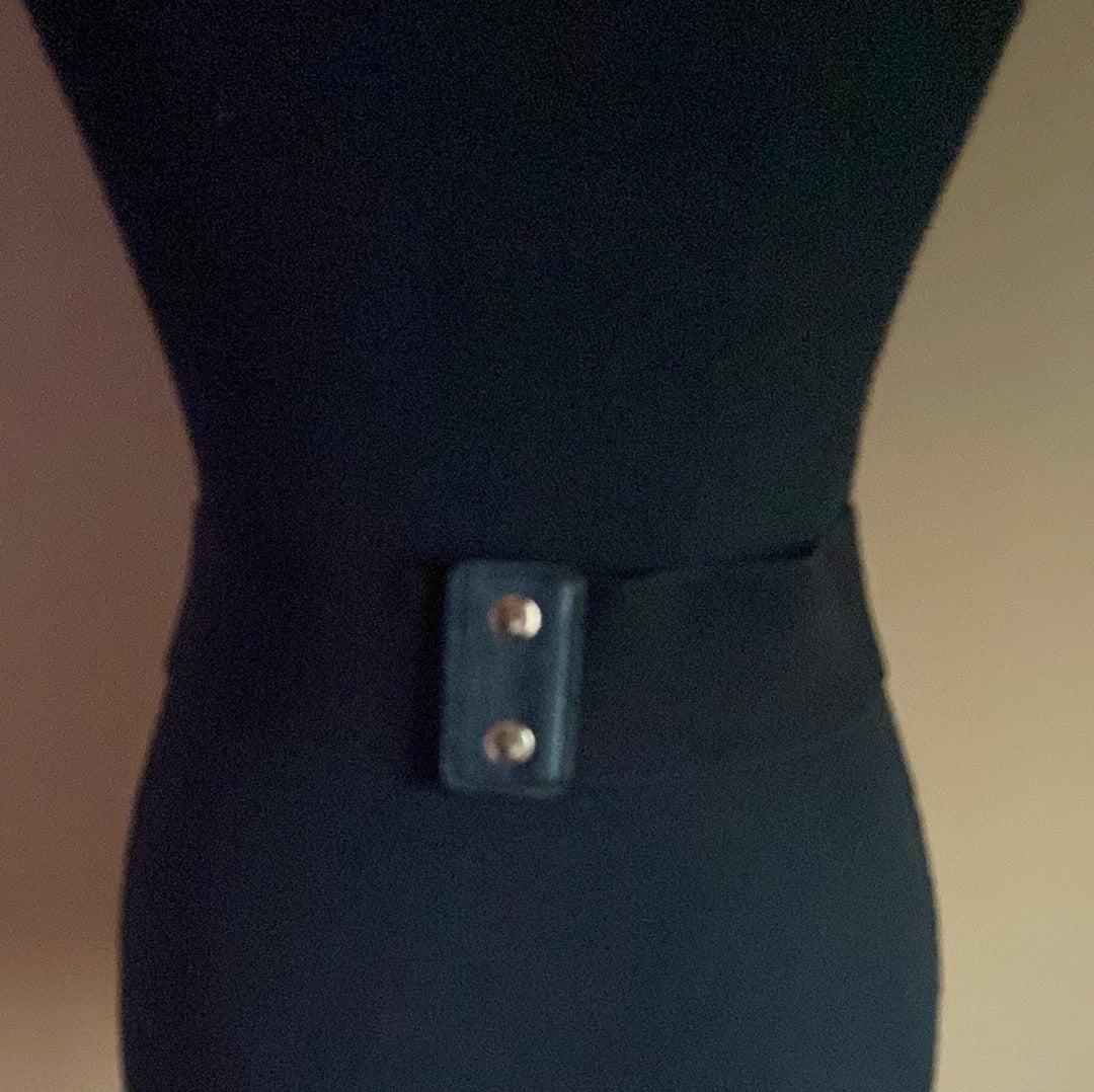 020922 Elastic Back closure belt Sz/M w/Gold hardware
