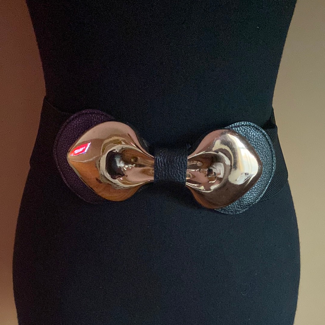 020922 Elastic Back closure belt Sz/M w/Gold hardware