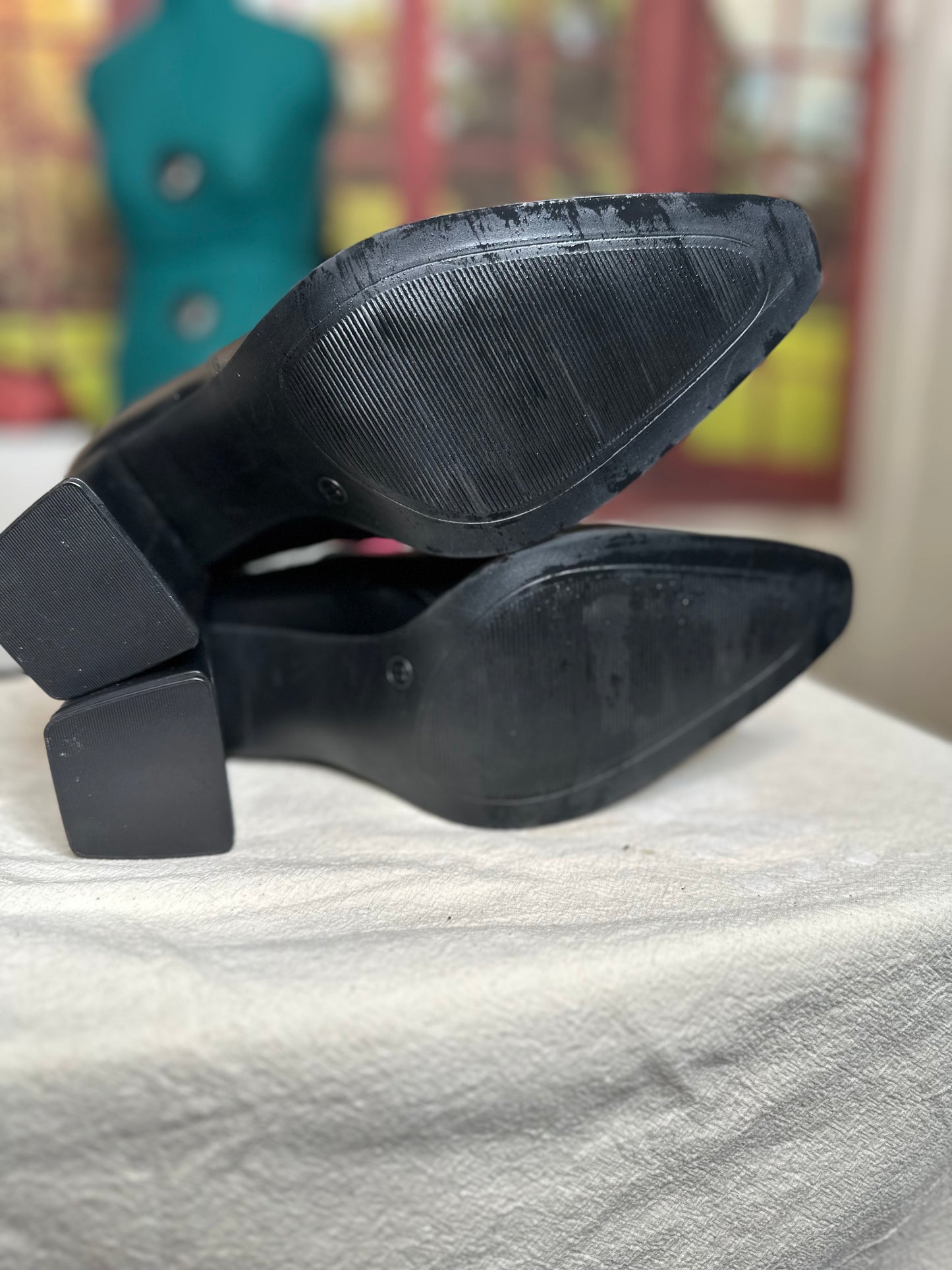 Madden Girl faux leather black bootie sz 11