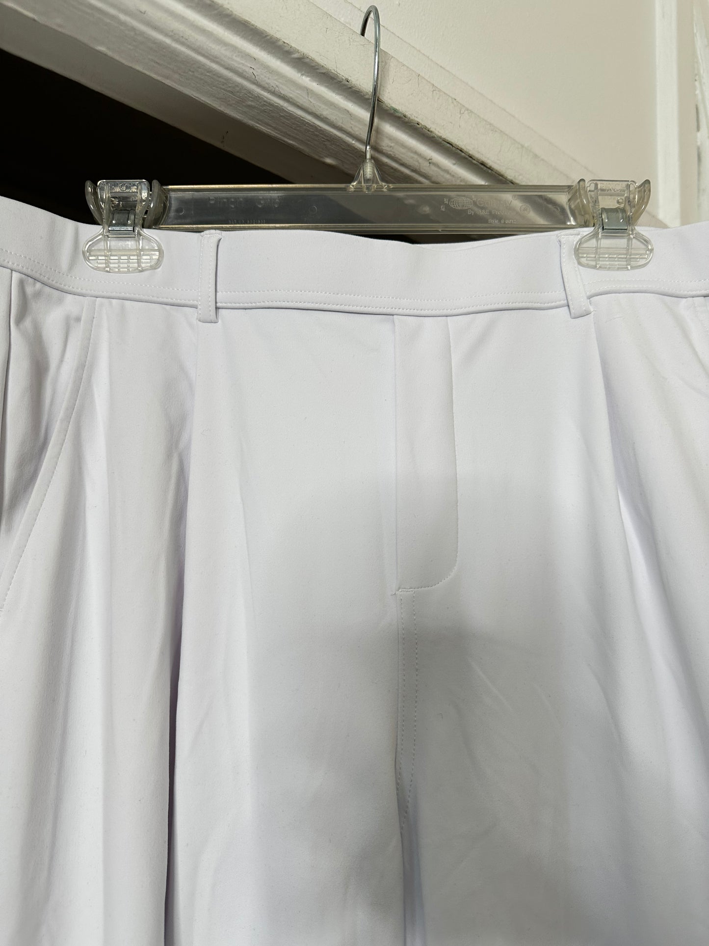 NWT Halara Flex Daystretch High waist white pants sz L inseam 29”
