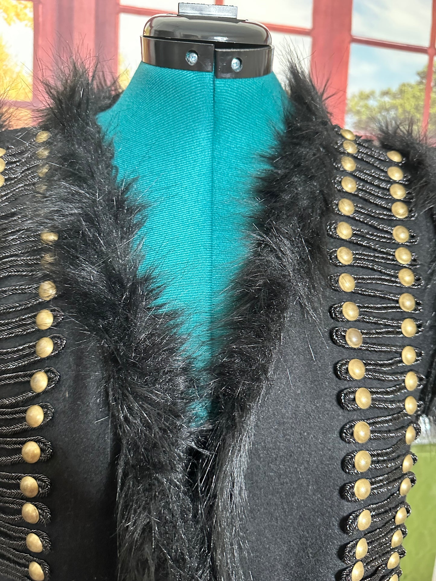 MM Vintage Black vest with faux fur trim and gold accents sz L