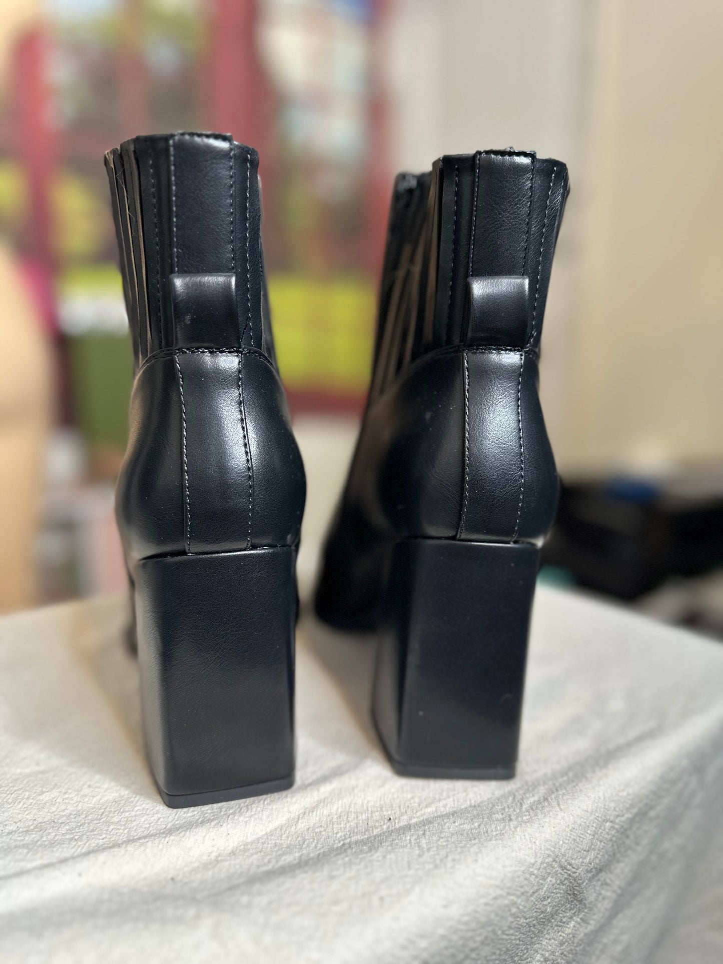 Madden Girl faux leather black bootie sz 11