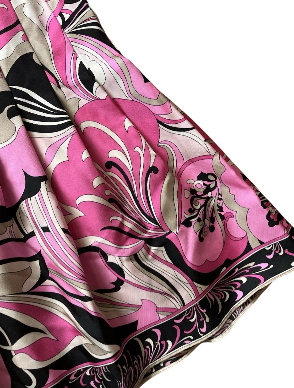Elie Tahari 100% silk pink floral skirt sz 14