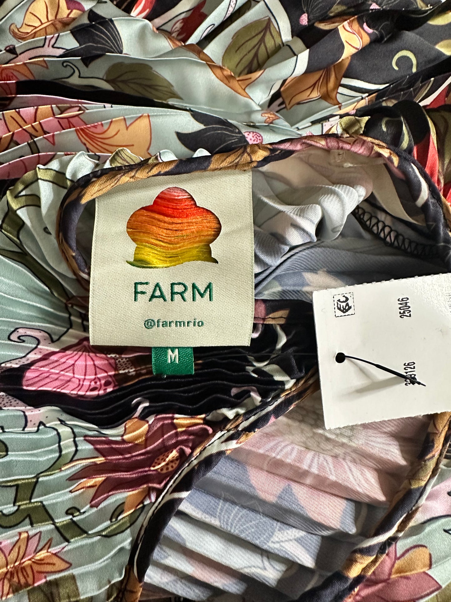 Farm Rio Pleated Sleeveless Dress Black Fkoral Print sz M