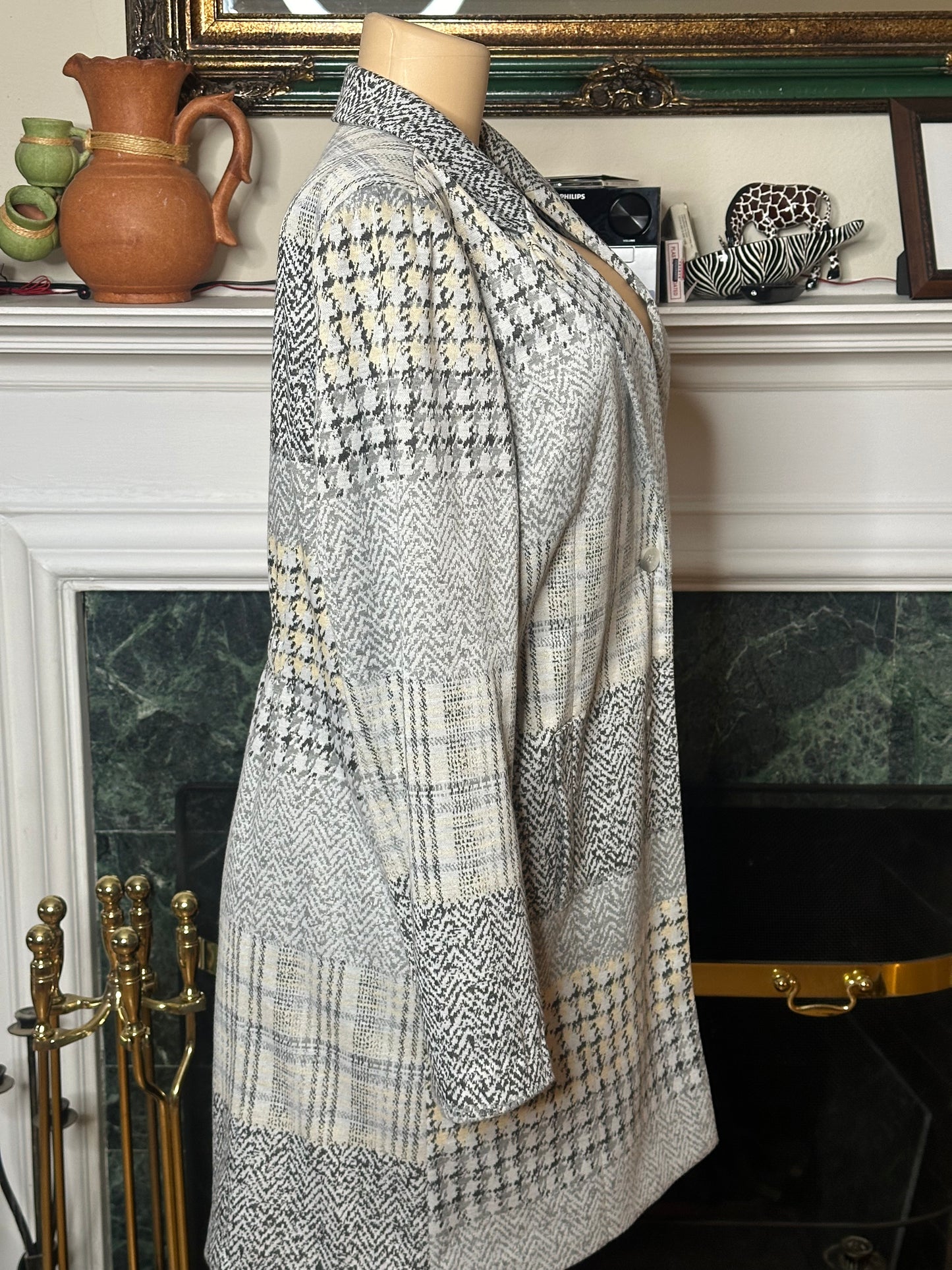 Preloved Cato grey print coat sz L