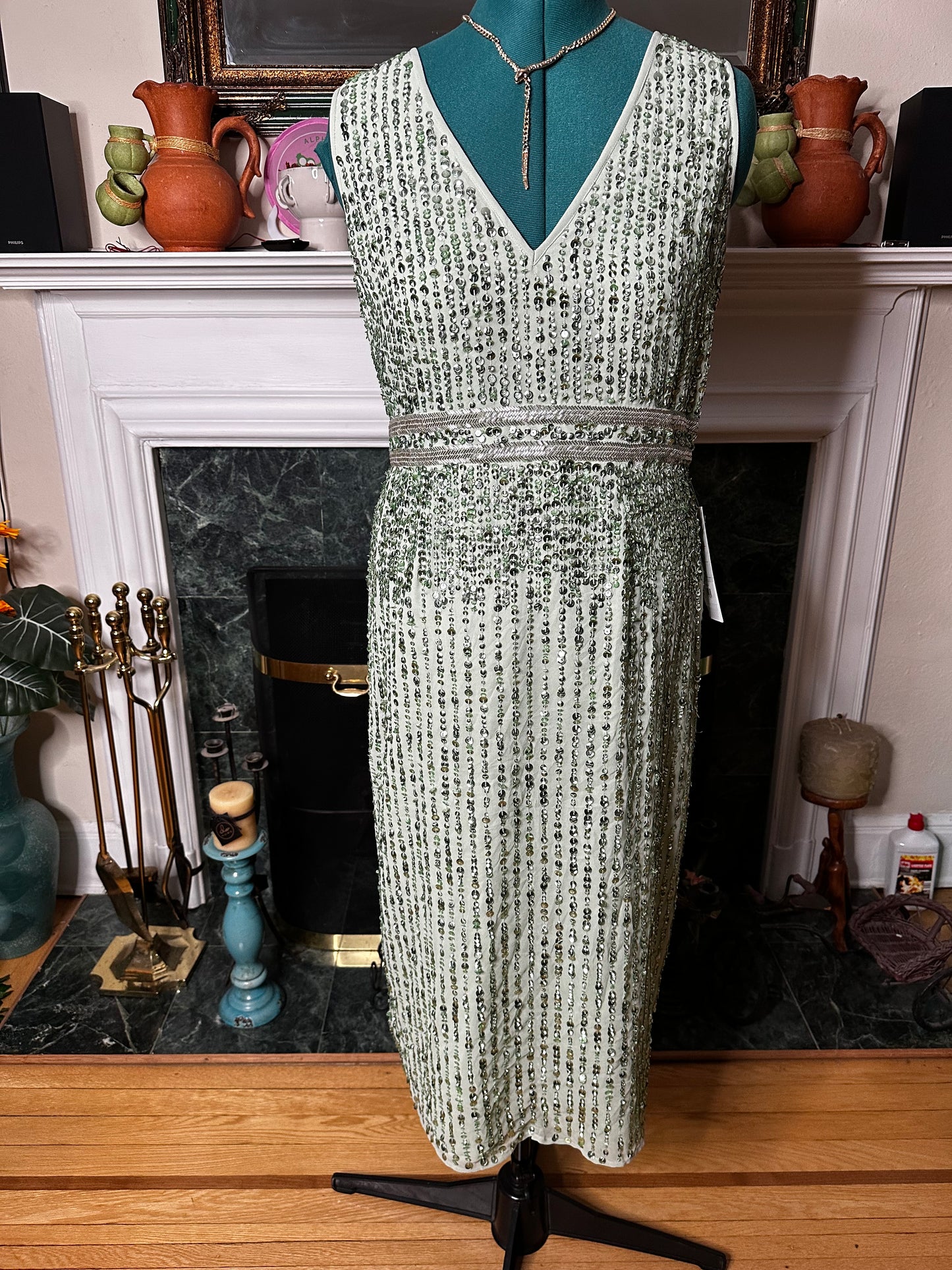NEW Mac Duggal Sage Green Sequined Sleeveless V-Neck Midi Sheath Dress Sz 14