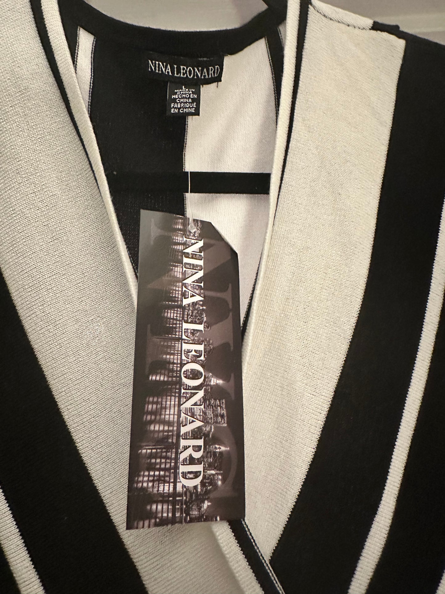 NWT Nina Leonard B/W Sweater dress sz L