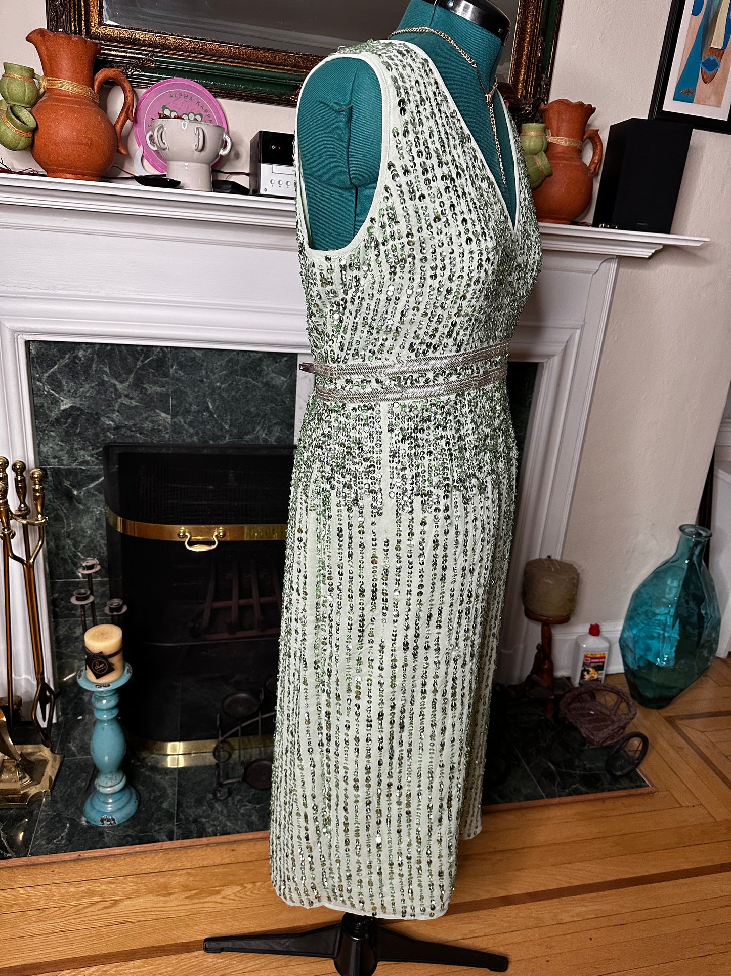 NEW Mac Duggal Sage Green Sequined Sleeveless V-Neck Midi Sheath Dress Sz 14