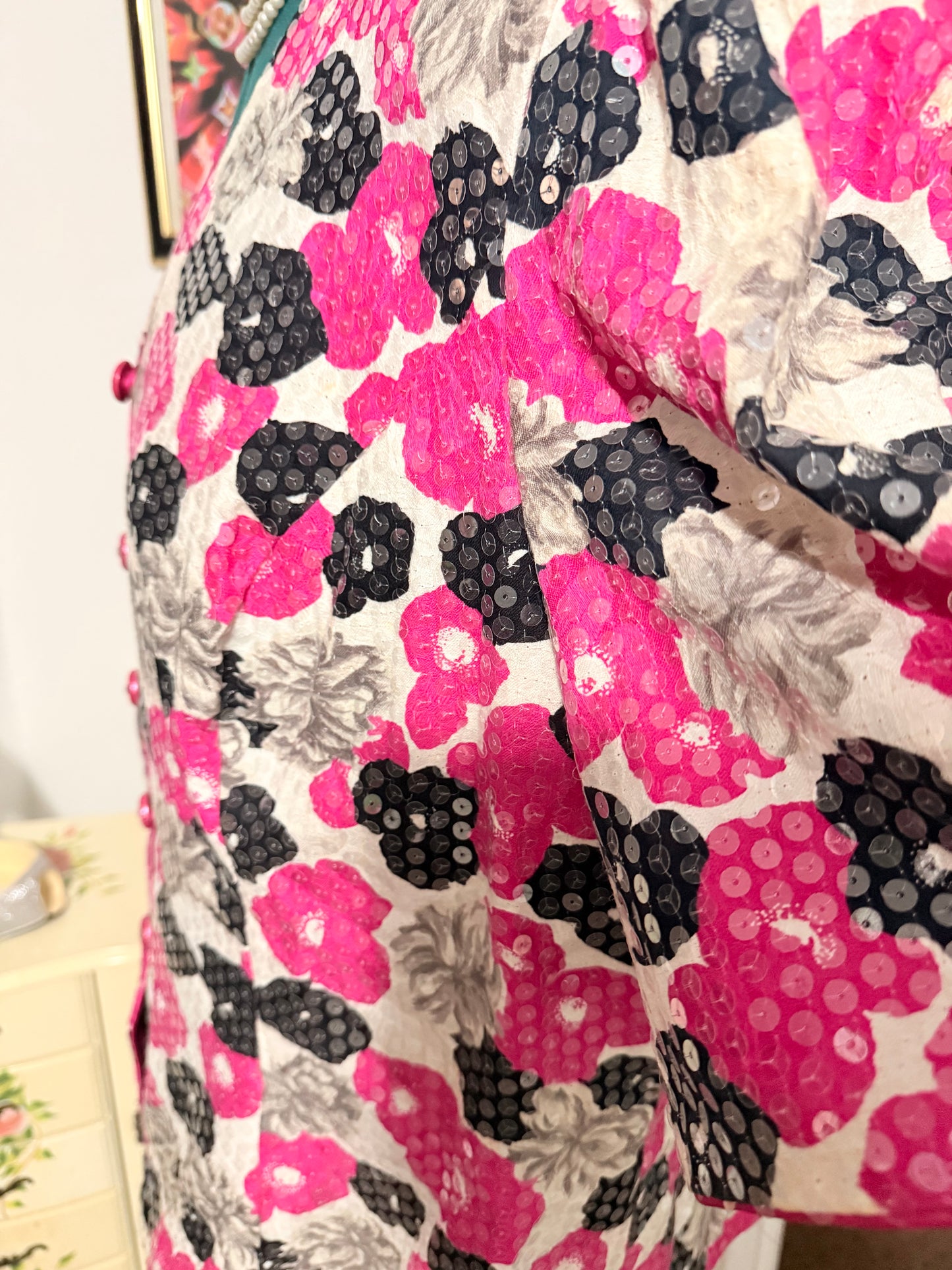 Karen Miller NY pick and silver sequins jacket Size 24