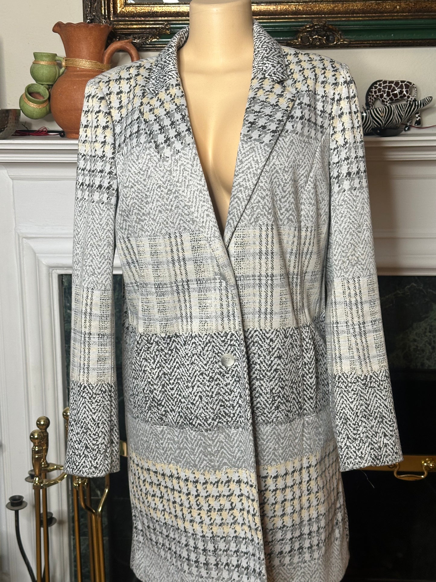 Preloved Cato grey print coat sz L