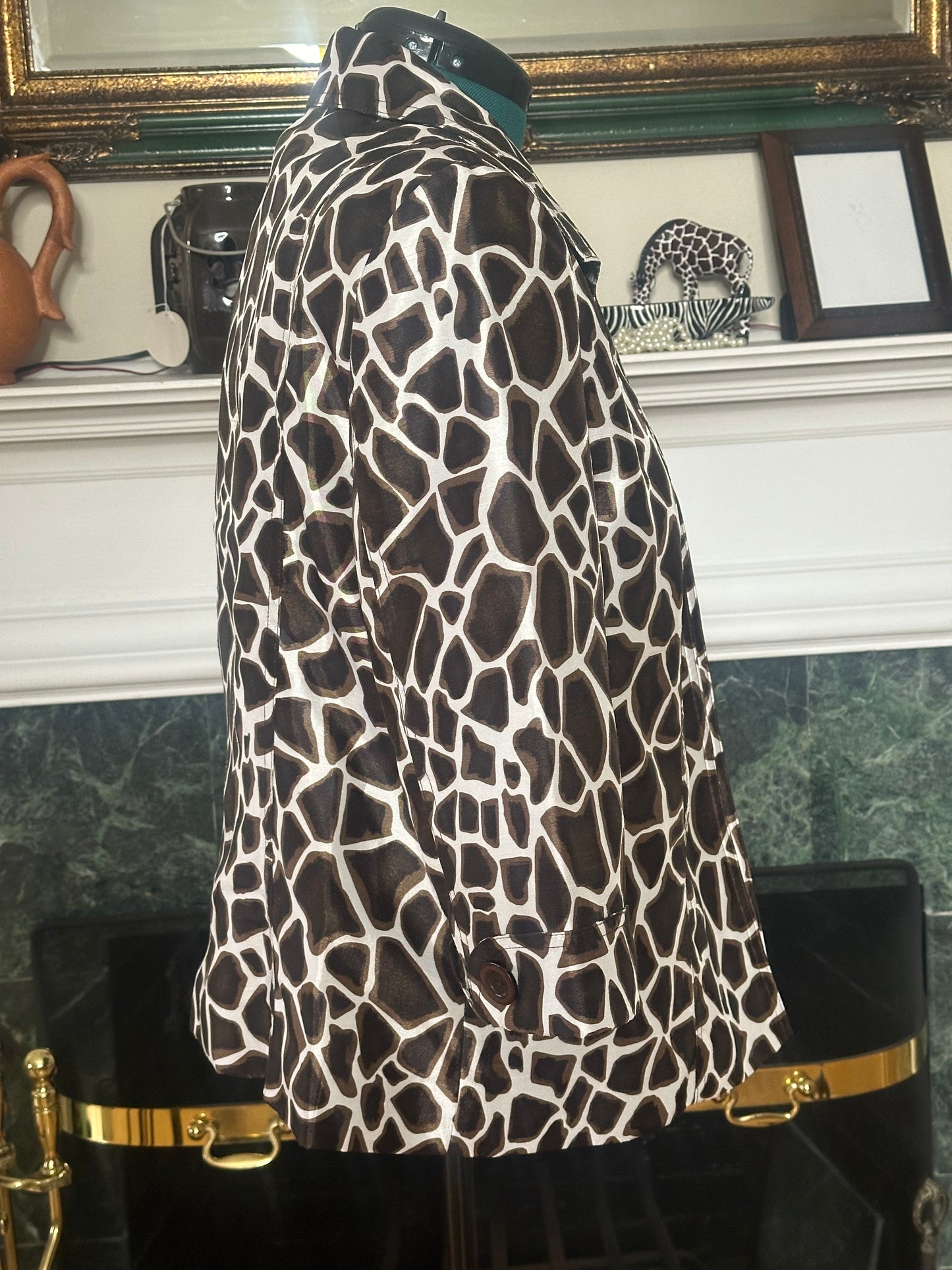 Investments animal print blazer sz 14