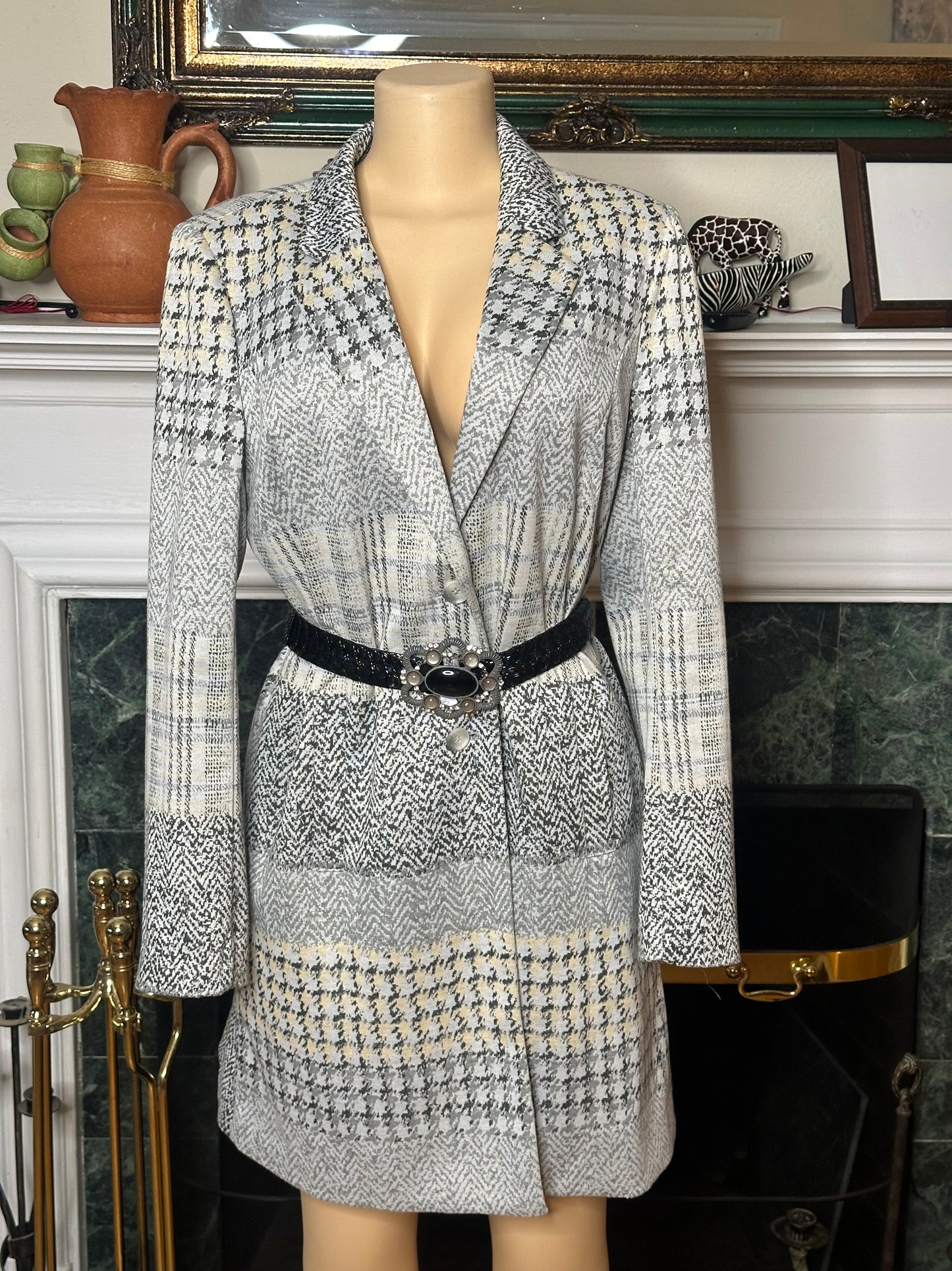 Preloved Cato grey print coat sz L