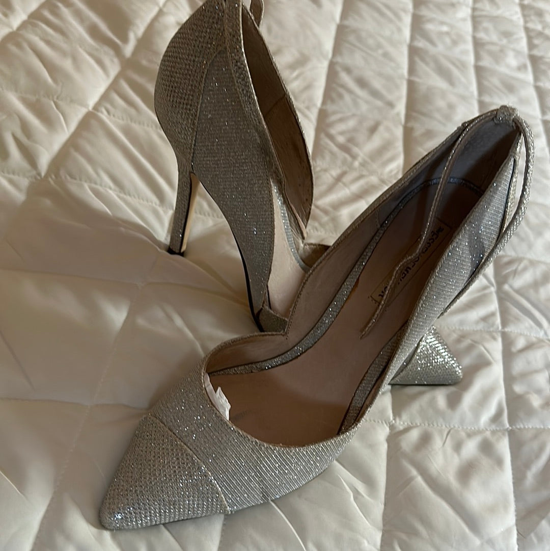 Essence Menbur Sz 39/9