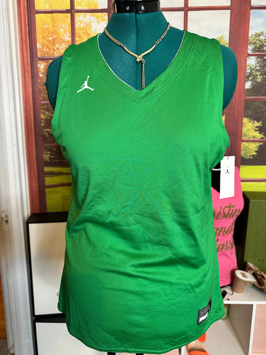 NWT Woman’s Nike Jordan Reversible Green and White Sleeveless Jersey Sz L
