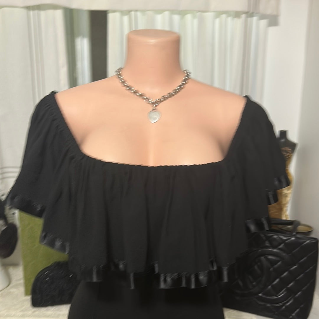 Fashion Nova black jumper Sz 6/8