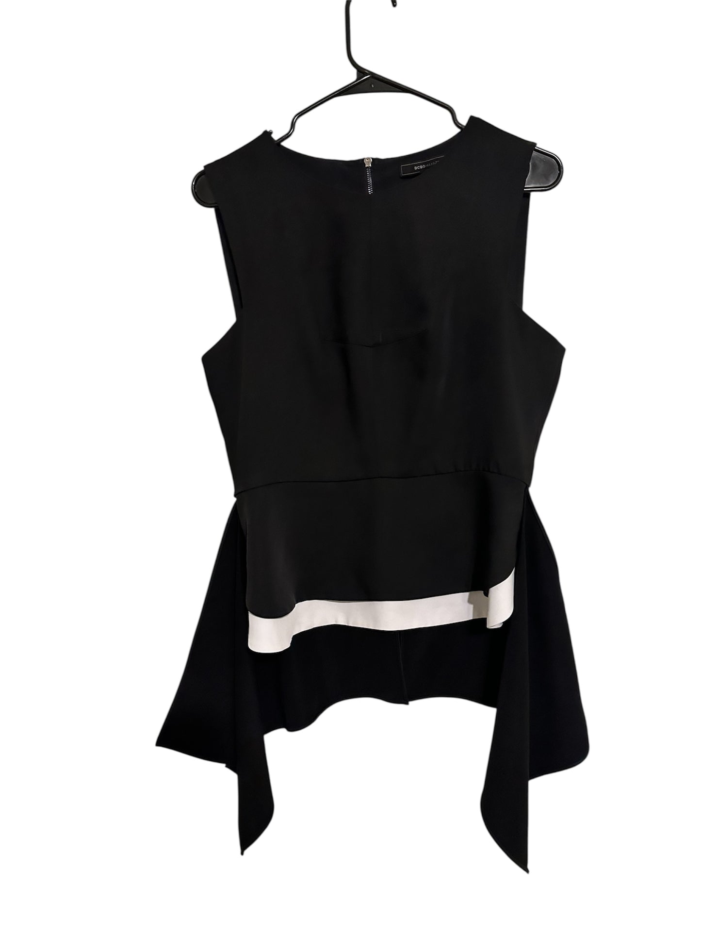 BCBGMaxazaria B/W Hi Lo Sleeveless Top sz M