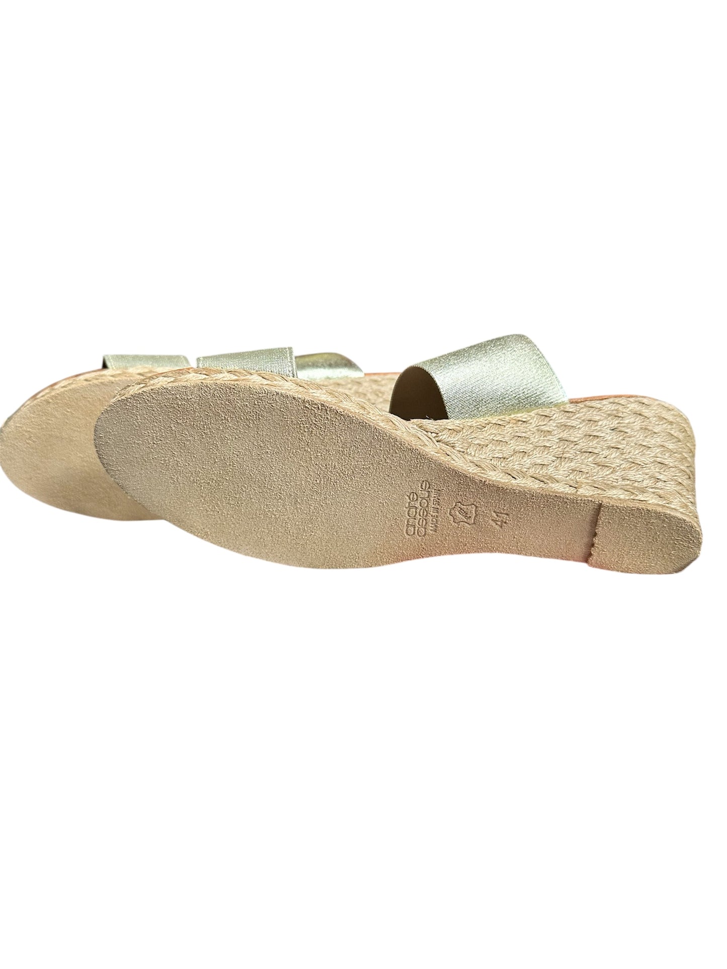 André Assous Gwen Metallic Wedges sz 11